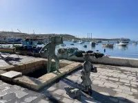 Sunset Modern Apt Near the Beach