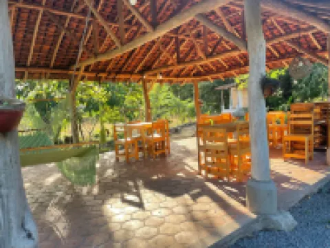 Casa Girasol Hospedaje y Tours Hotels in San Lorenzo