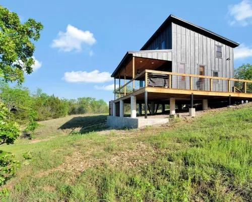 Brand New! Lofted Lookout - gorgeous views near Turner Falls Hotels in Murray County