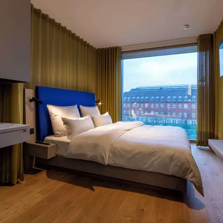 B'Mine Hotel Düsseldorf Отели рядом с достопримечательностью «Хассельс»