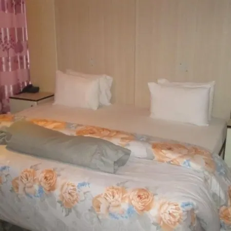 Delve Hotel and Suites