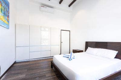 Other ??Sunshine?? Magnificently Bright 2BR Top City Centre Townhouse Photo