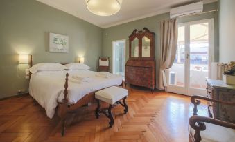 Maggio 54 in Florence