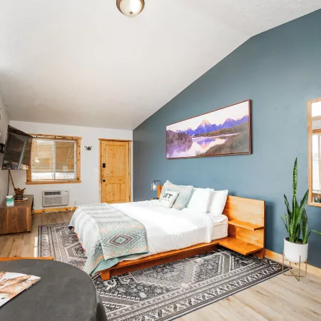 Teton Peaks Resort