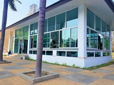 รูปภาพของคอนโดริมชายหาดชั้น 30 พร้อมวิวทะเลแสนสวย