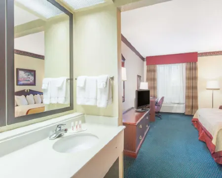 Baymont by Wyndham Jonesboro Hotels in Jonesboro