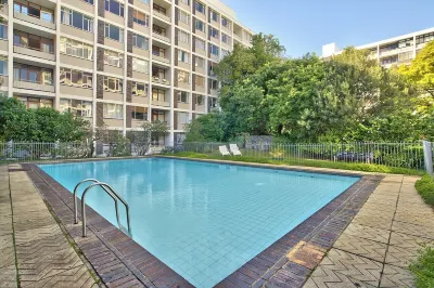 437 سانت مارتيني جاردنز فنادق في 