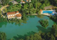 Hôtel Restaurant l'Etang des Reynats Hôtels à proximité de : Auchan Hypermarché Périgueux Marsac