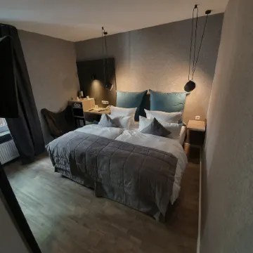 Hotel Falkenturm Отели рядом с достопримечательностью «Максимильянштрассе»