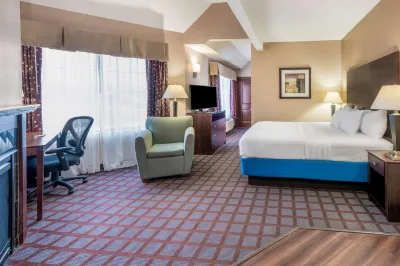 La Quinta Inn & Suites by Wyndham Bozeman Hotels near T.J. Maxx