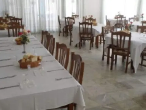 エル マルサ スタウエリのホテル