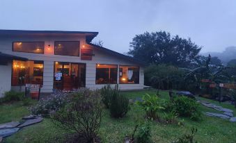 OutBox Inn