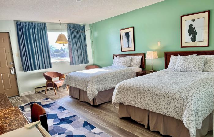 New Age Inn - Voyageur