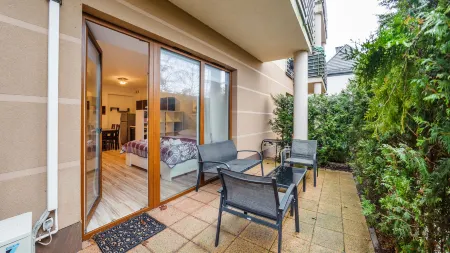 Willa Park, Sun & Snow