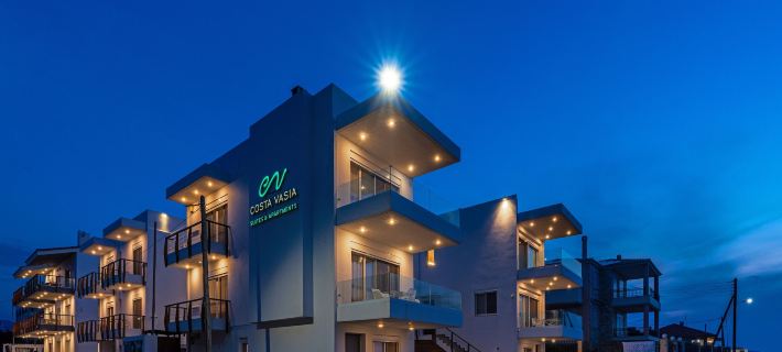 Costavasia Boutique Apartments Hotele w: Corinthia