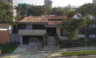 Las Lomas Luxury House
