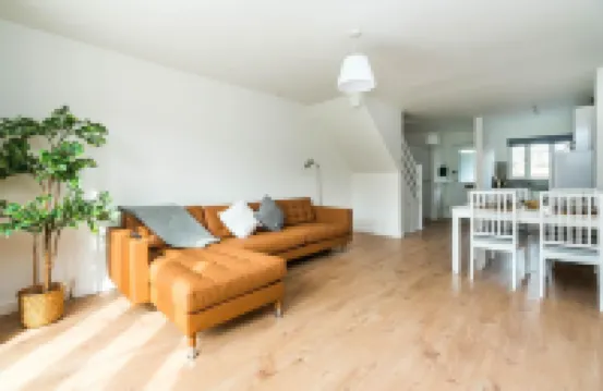 Sleek and Stylish 2Bd Home with a Garden Anerley