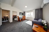 Willowbank Motel Hotels in Hapuku