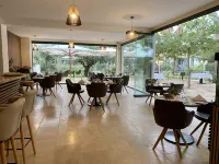 Hotel de la Mer – Restaurant Tom Cariano Hotels in La Londe-les-Maures