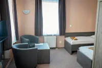 Almond Hotels in Most