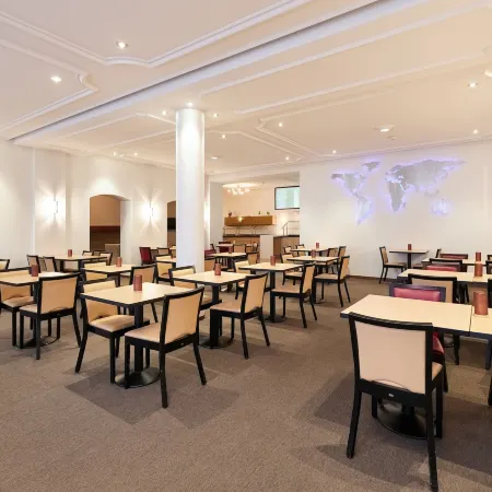 Central City Hotel Rochat