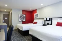 Ramada by Wyndham DFW Airport Hotels in Irving