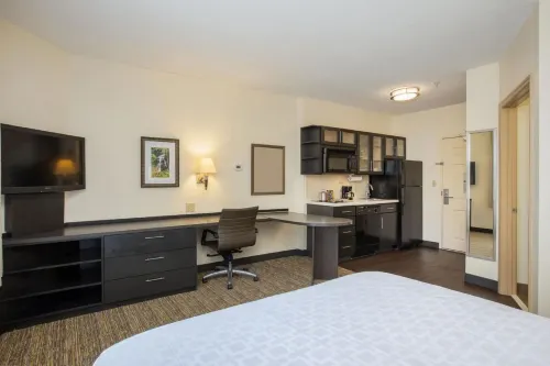 MainStay Suites- Kansas City Overland Park