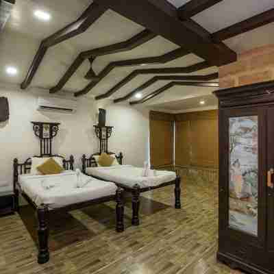 Gir Lions Paw Resort with Swimming Pool Rooms