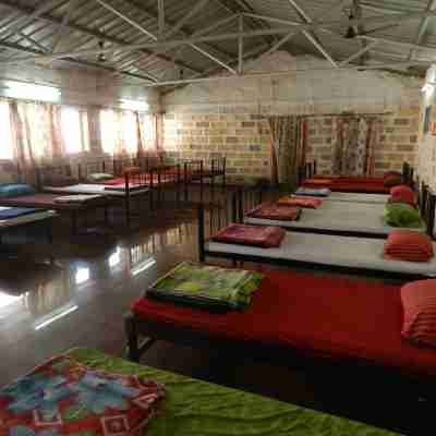 Hotel Sawai Mansing Hill Resort Rooms