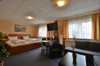Hotel Nord Hotels near Heiland am Kreuz, 1893, Junggesellenstiftung