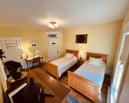 勞雷爾河俱樂部床和早餐 塔克縣酒店