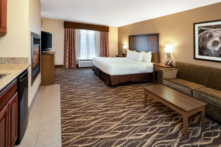 Best Western Plus Kalispell/Glacier Park West Hotel  Suites Отели в г. Калиспелл