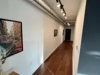 Downtown Memphis Loft! Walking Distance from Beale Street! Garage Parking!