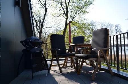 Loft right on the lake !!! Отели в г. Людвигслуст-Пархим