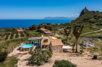 Villa Anna 2 Km from the Zingaro Nature Reserve