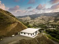 New, modern home with amazing Salmon River and mountain views
