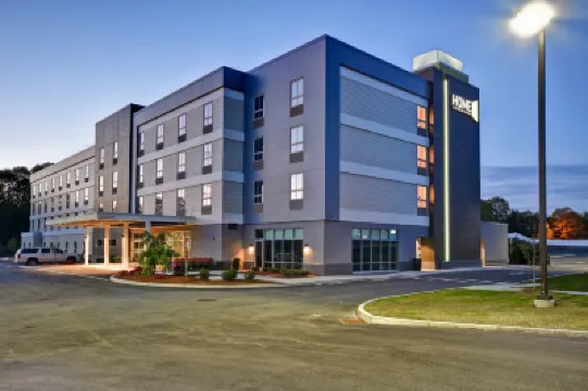 Home2 Suites by Hilton Walpole Foxboro Hotels in 