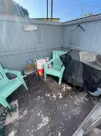 Steps to Beach and Local Attractions - Cozy Charming Getaway Hotels in Ocean Beach