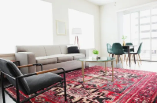 Charming Urban Oasis with Balcony - Stylish Downtown Escape Hotels in 