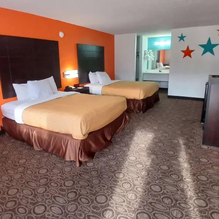 Howard Johnson by Wyndham Branson Theatre District