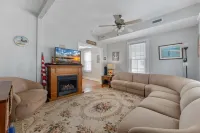 Large Wrap-Around Porch and Outdoor Shower - Spacious Retreat