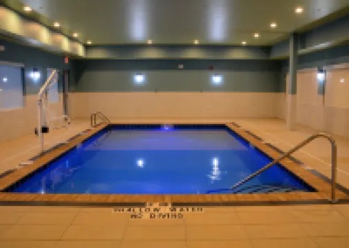 Holiday Inn Express & Suites PITTSBURGH - MONROEVILLE by IHG