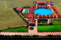 Tripura Resorts - Pools
