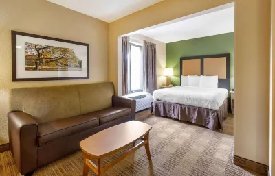 Extended Stay America Select Suites - Raleigh - Cary - Regency Parkway South 아팩스 호텔