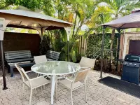 Sheridan Suites Apartments