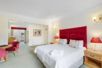 Charles House - Windsor Castle Hotels in Windsor