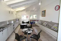 Lake Taupo Holiday Resort - breakfast