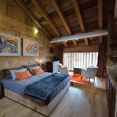 La Maison de Dolphe Chalet de Charme & Art Gallery Отели рядом с достопримечательностью «Гондола Шамполюк – Крест»