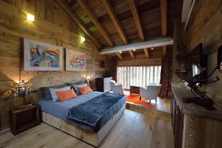 La Maison de Dolphe Chalet de Charme & Art Gallery Отели в г. Antagnod