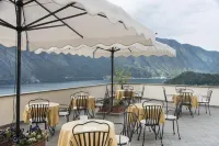 Hotel la Perla - breakfast